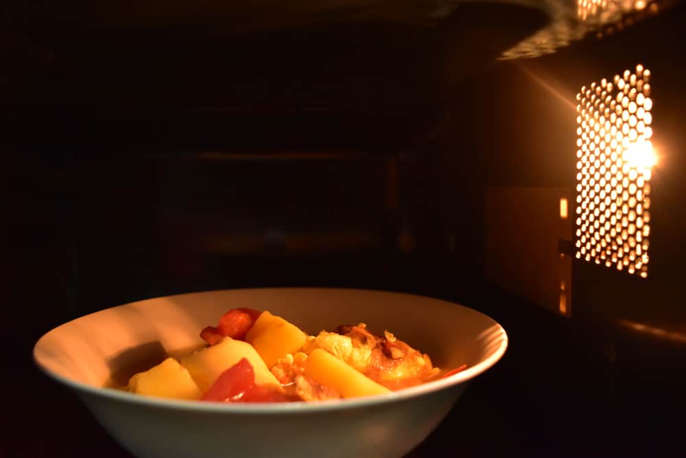 Photo of a ceramic bowl in a microwave oven