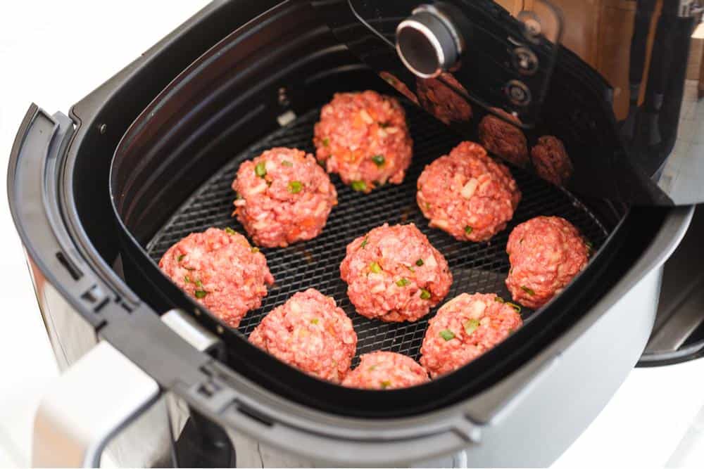 Photo of meatballs in an air fryer