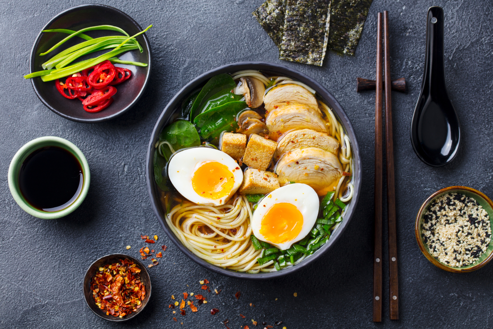 Photo of Noodles with Chicken, Egg, and Vegetables