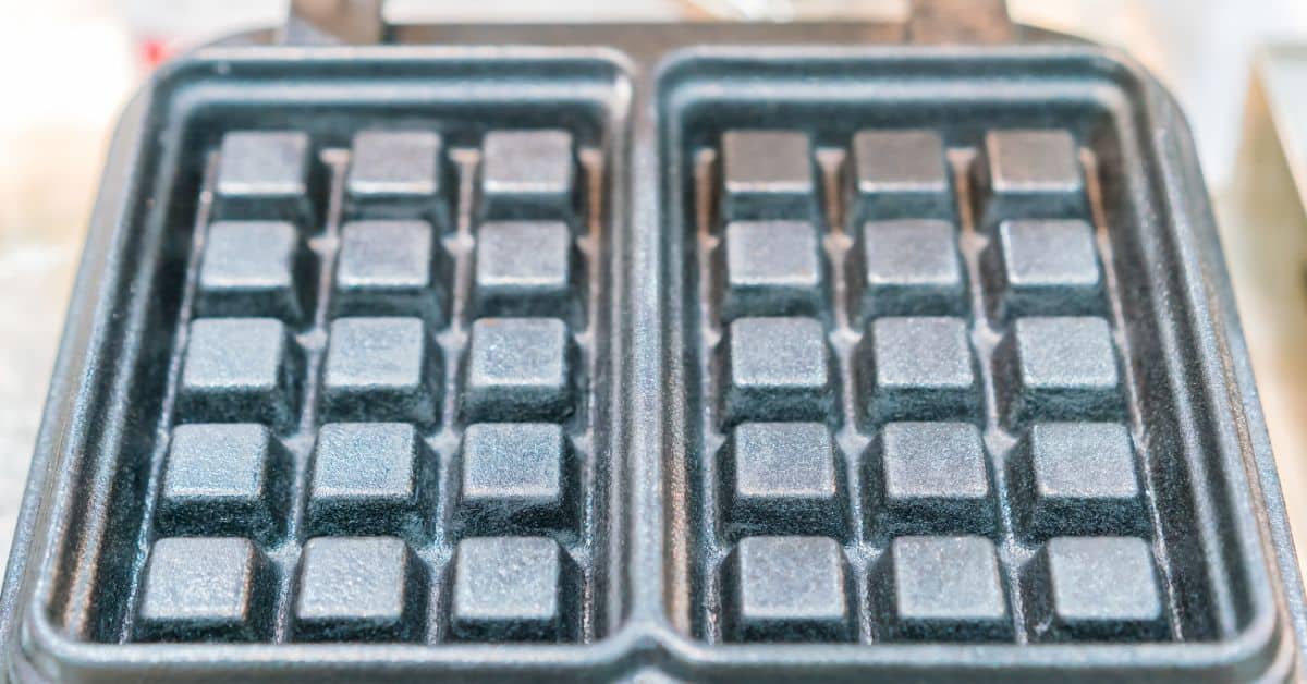 How To Know When A Waffle Maker Is Fully Heated